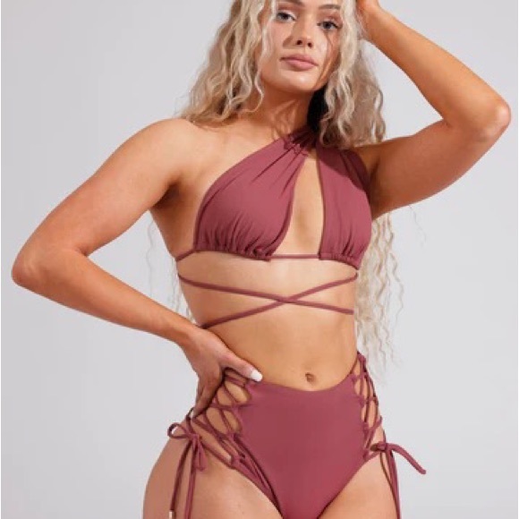 Buffbunny Santorini Bikini Top - Picture 10 of 10